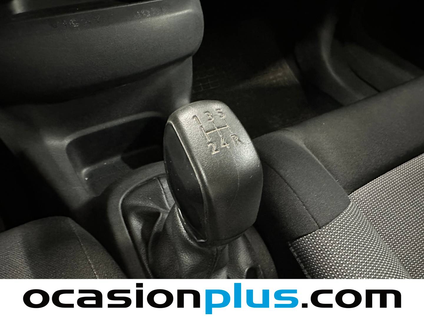 Foto Citroën C4 Cactus Citroen C4 Cactus 1.2 PureTech Feel Fine (82 CV)