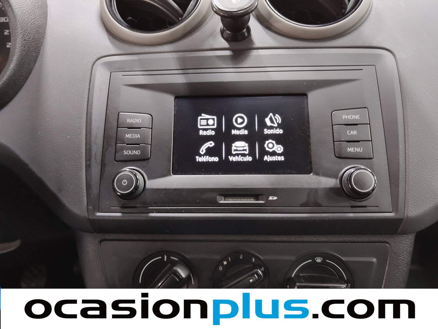 Extras y acabados del Seat Ibiza Seat Ibiza 1.0 Reference (75 CV)