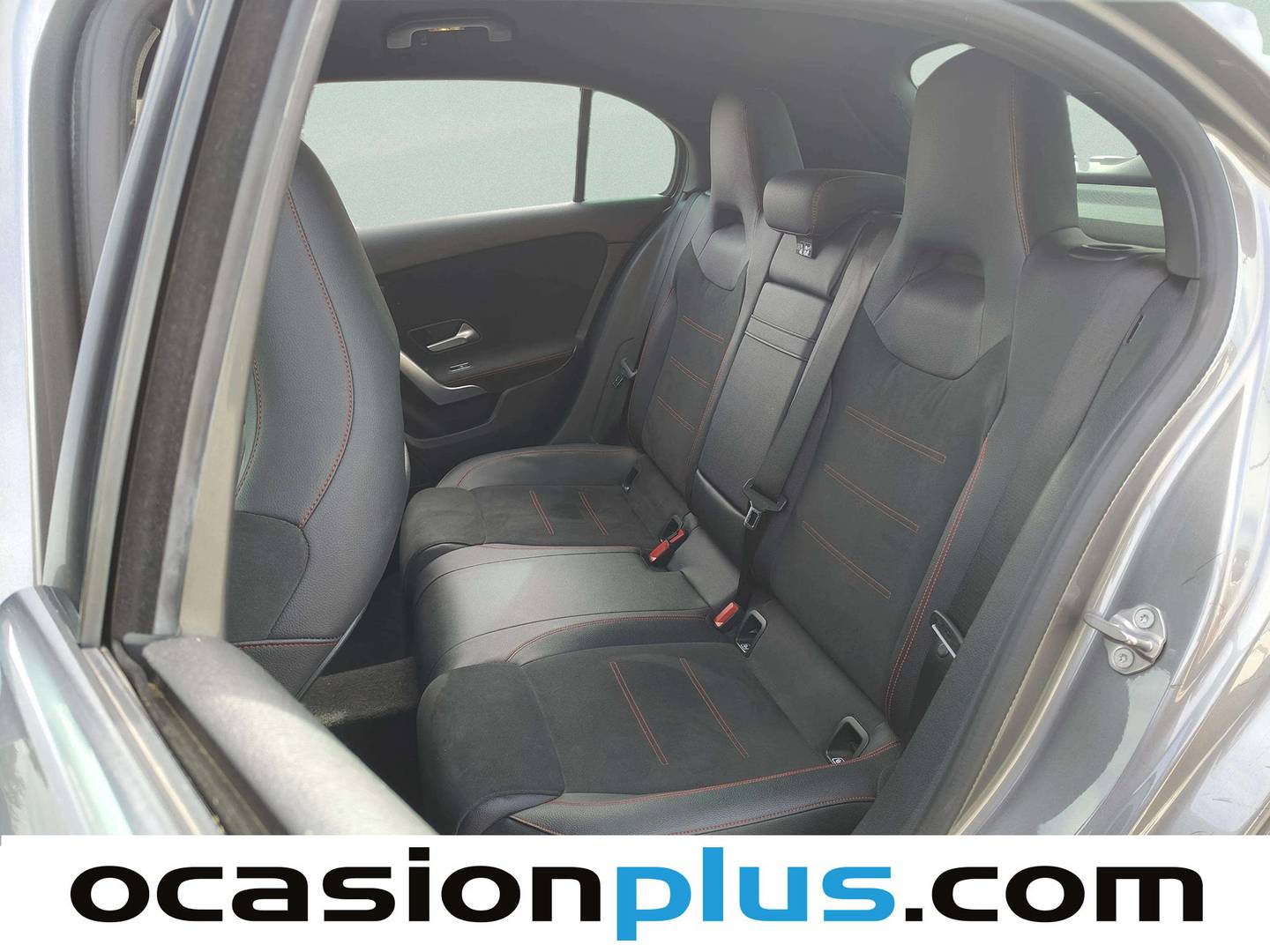 Foto asientos traseros Mercedes Clase A Mercedes Clase A 180 d (116 CV) Pack AMG