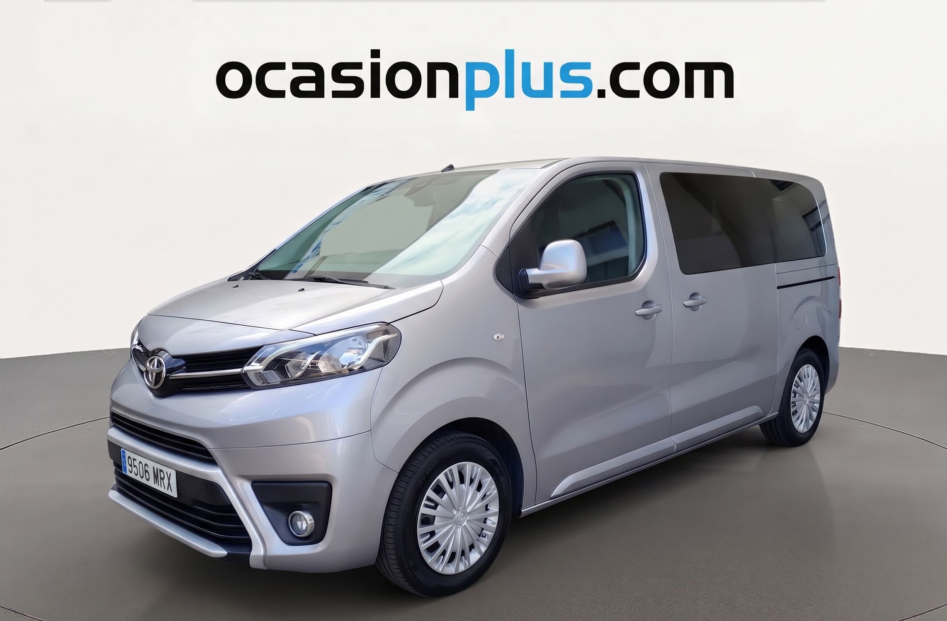 Toyota Proace Verso 2.0D VX Plus Shuttle L1 9 plazas