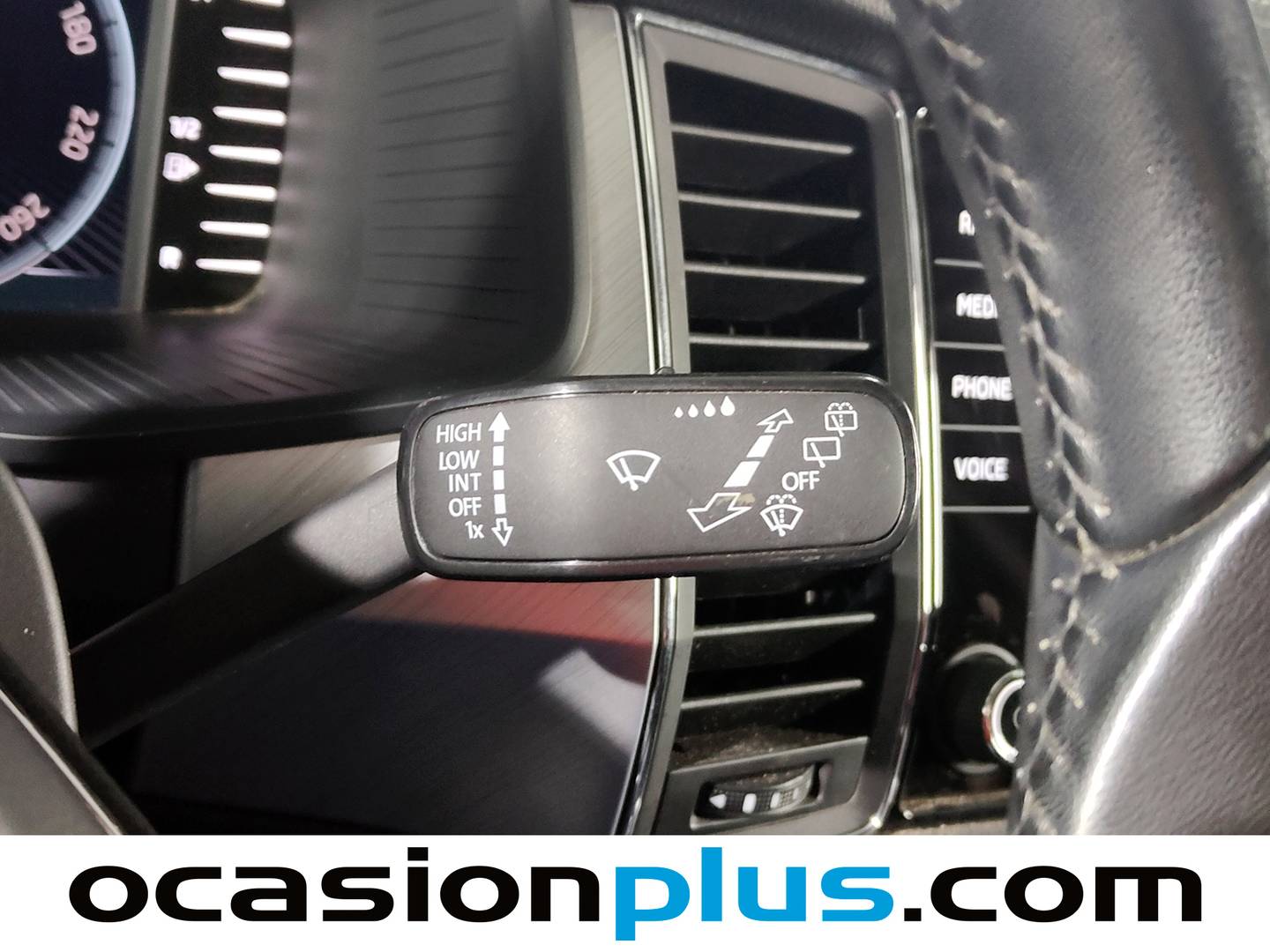 Foto Skoda Kodiaq Skoda Kodiaq 1.5 TSI Ambition 4x2 DSG (150 CV) 7 Plazas