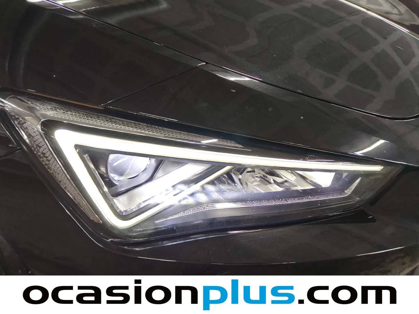 Accesorios del Seat León SEAT León 1.0 eTSI S&S FR DSG (110 CV)