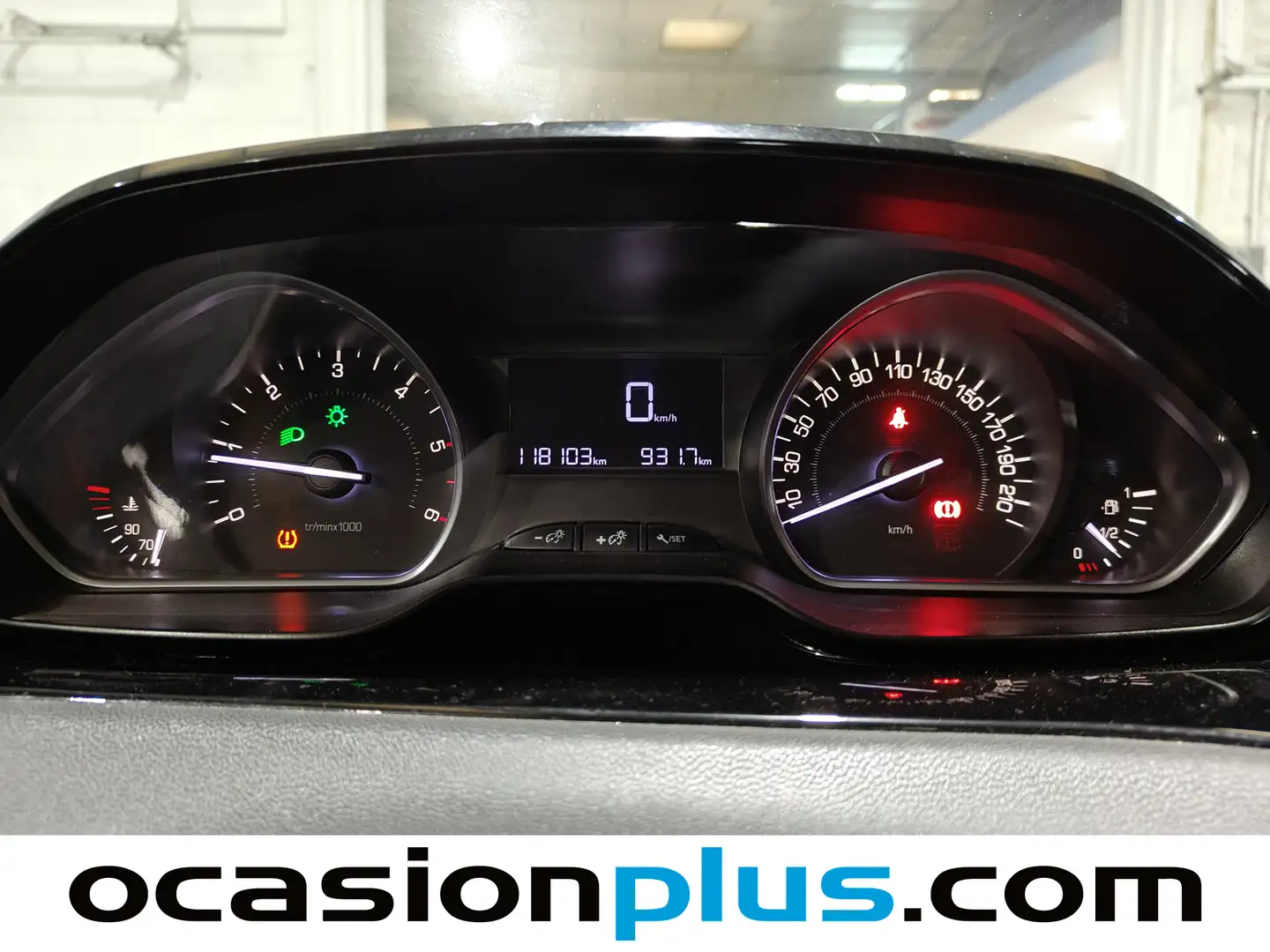 Foto Peugeot 208 Peugeot 208 1.6 BlueHDI Active (100 CV)