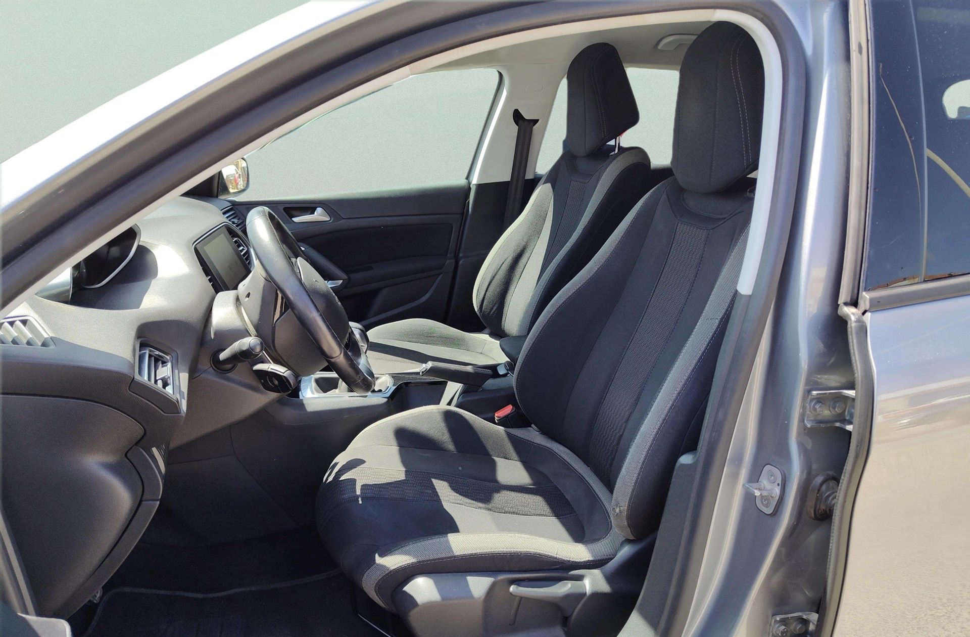 Peugeot 308 BlueHDi 100 Style - foto 8