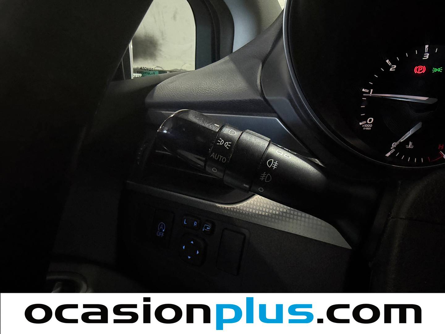 Equipamiento del Toyota Avensis Toyota Avensis 150D Advance (143 CV)