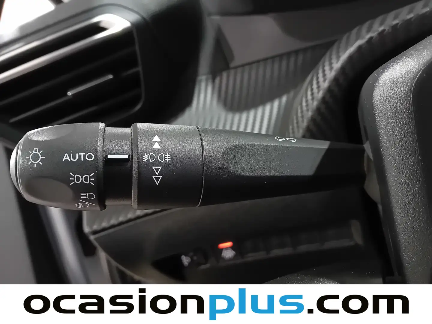 Foto Peugeot 2008 Peugeot 2008 PureTech 130 S&S Allure Pack (130 CV)