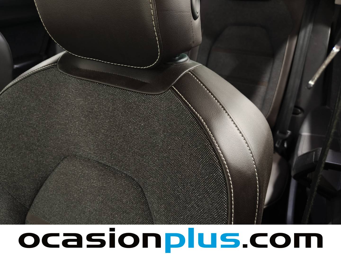 Extras y acabados del Seat León SEAT León 2.0 TDI S&S Xcellence DSG (150 CV)