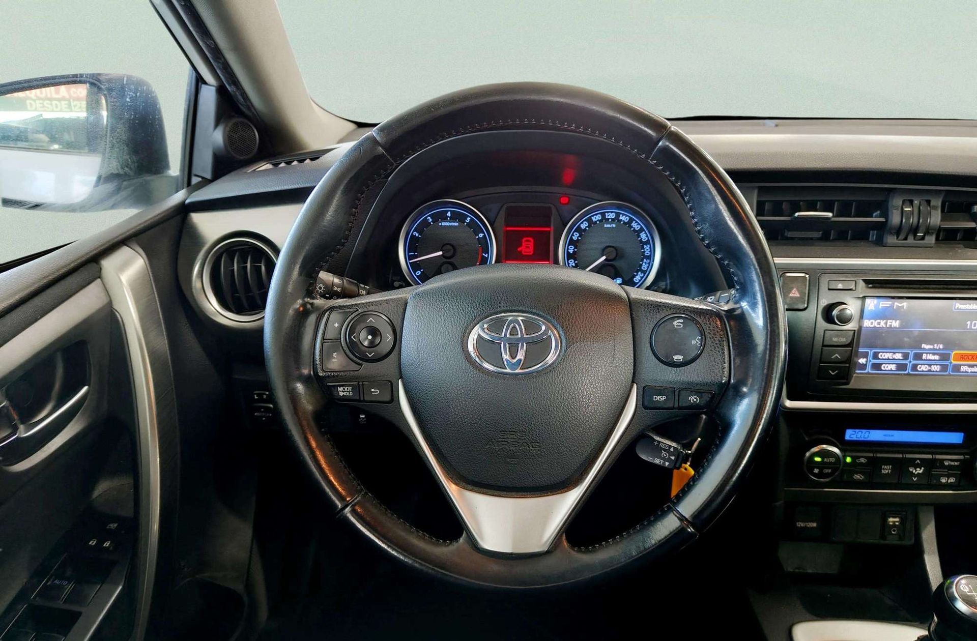 Toyota Auris 130 Touring Sports Active - foto 19