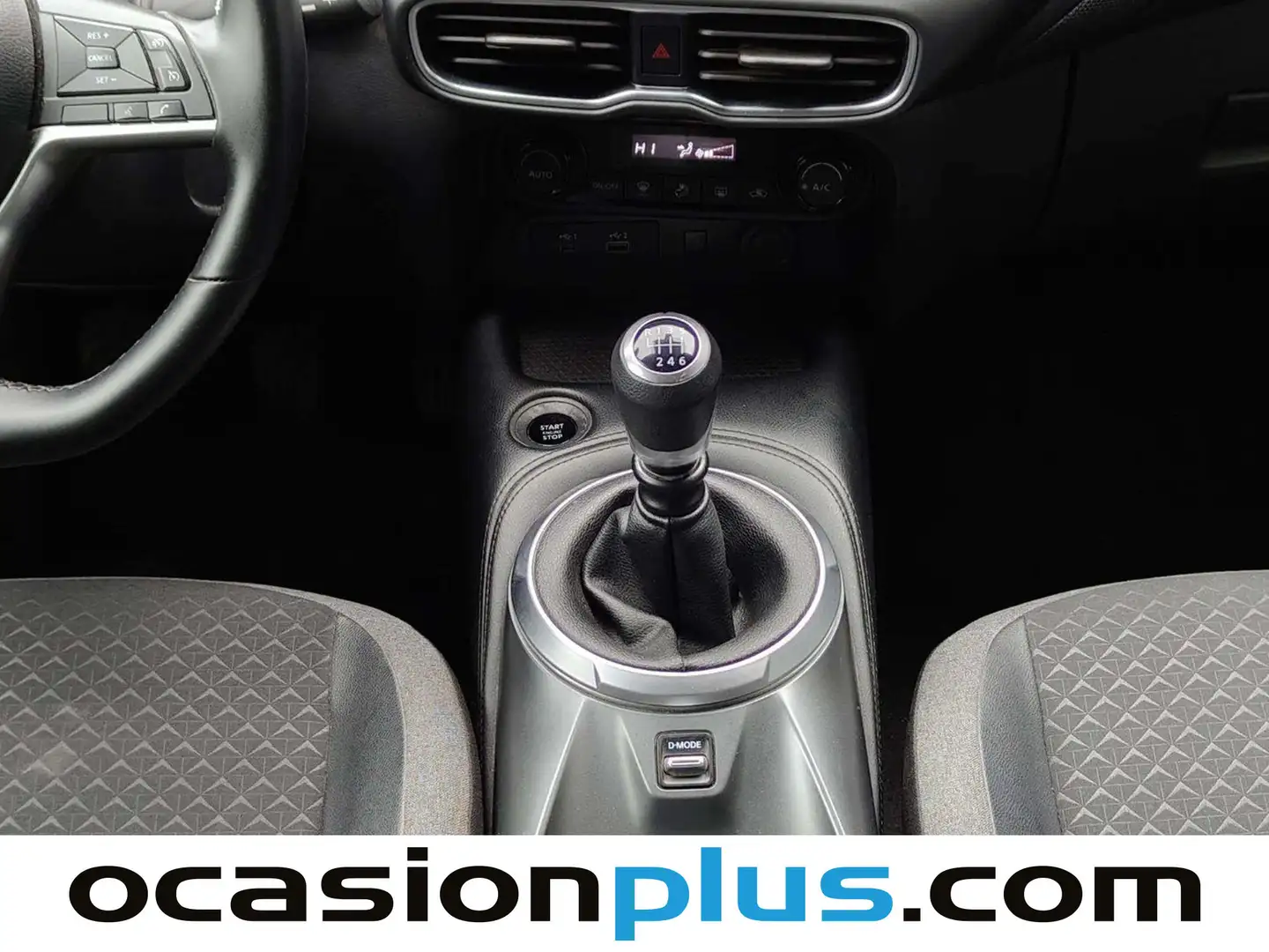 Foto Nissan JUKE Nissan Juke DIG-T N-Connecta 4x2 (114 CV)