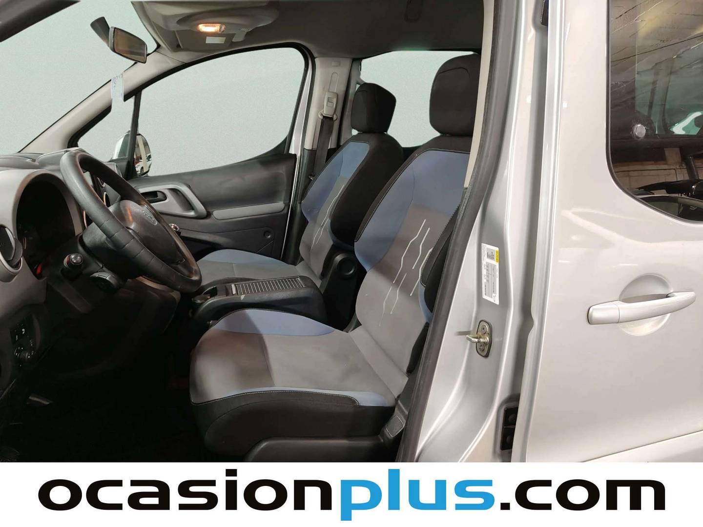 Foto Peugeot Partner Peugeot Partner Tepee Tepee 1.6 BlueHDi Active (100 CV)