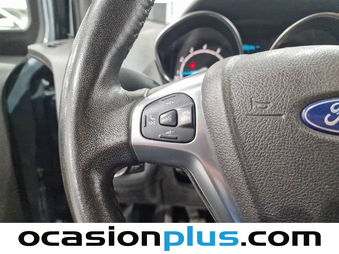 Ford Tourneo Courier Ford Tourneo Courier 1.0 EcoBoost Titanium (100 CV) de ocasión