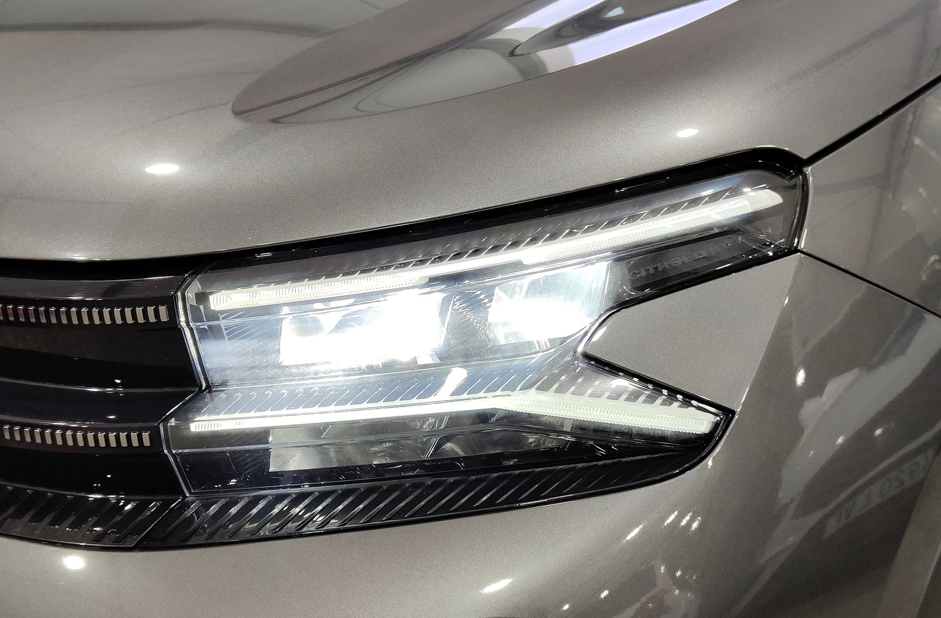Citroën C5 Aircross Plug-in Hybrid 180 Plus e-EAT8 - foto 14