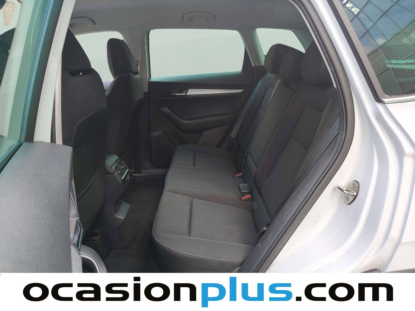 Foto asientos traseros Skoda Karoq Skoda Karoq 2.0 TDI Ambition 4X4 DSG (150 CV)