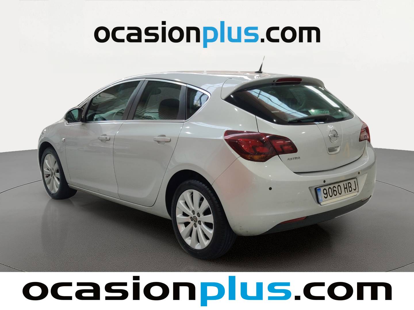 Foto trasera Opel Astra Opel Astra 1.6 Cosmo  (115 CV) derecha