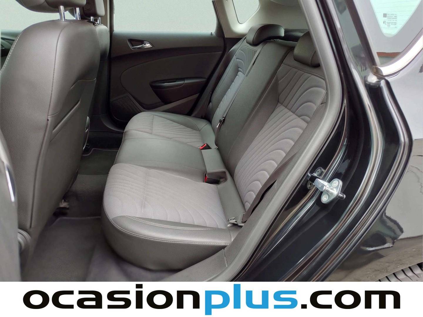 Foto asientos traseros Opel Astra Opel Astra 1.6 CDTI S&S Excellence (136 CV)