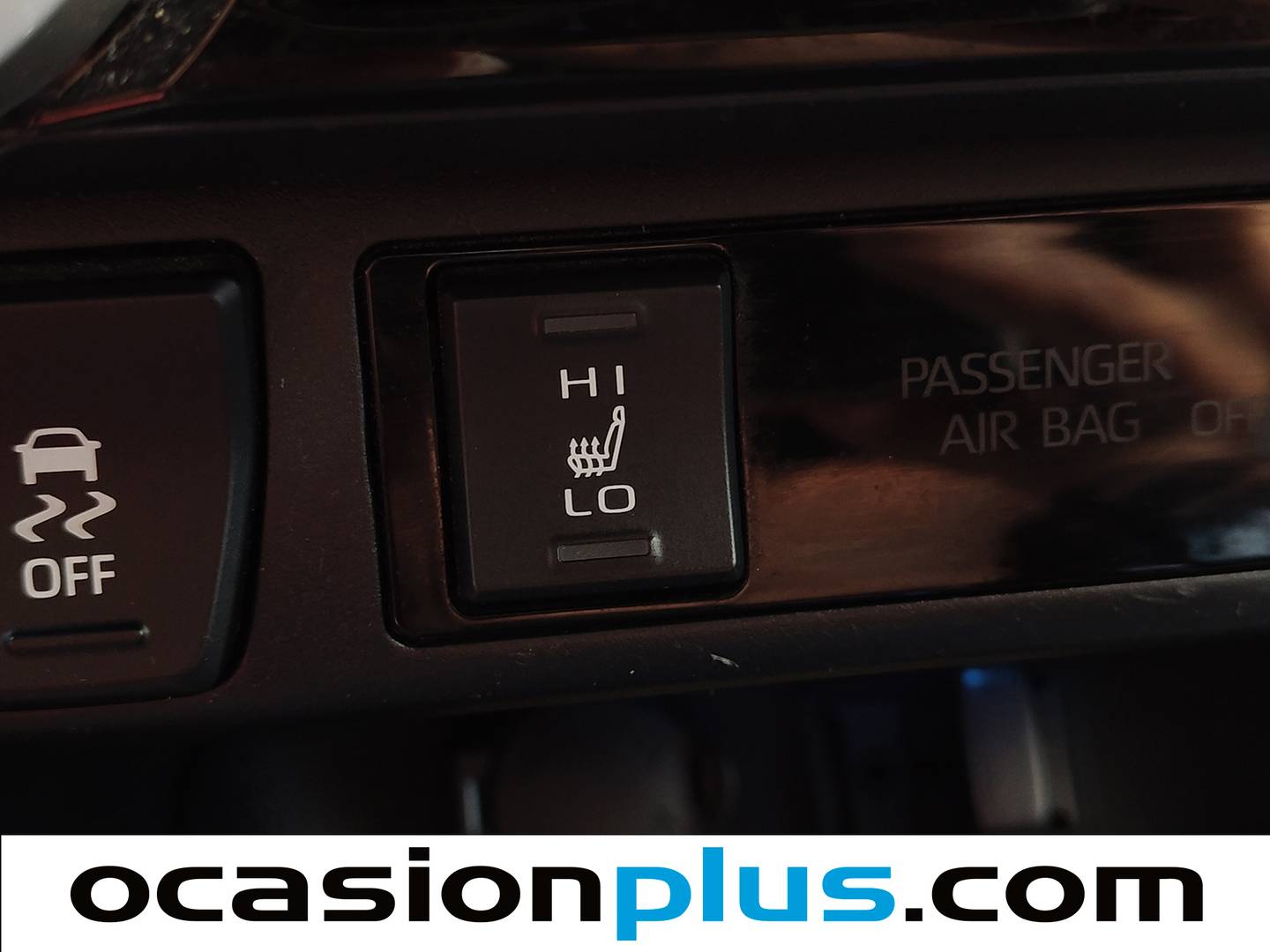 Equipamiento del Toyota Rav4 Toyota Rav4 2.5l hybrid Feel! (218 CV)