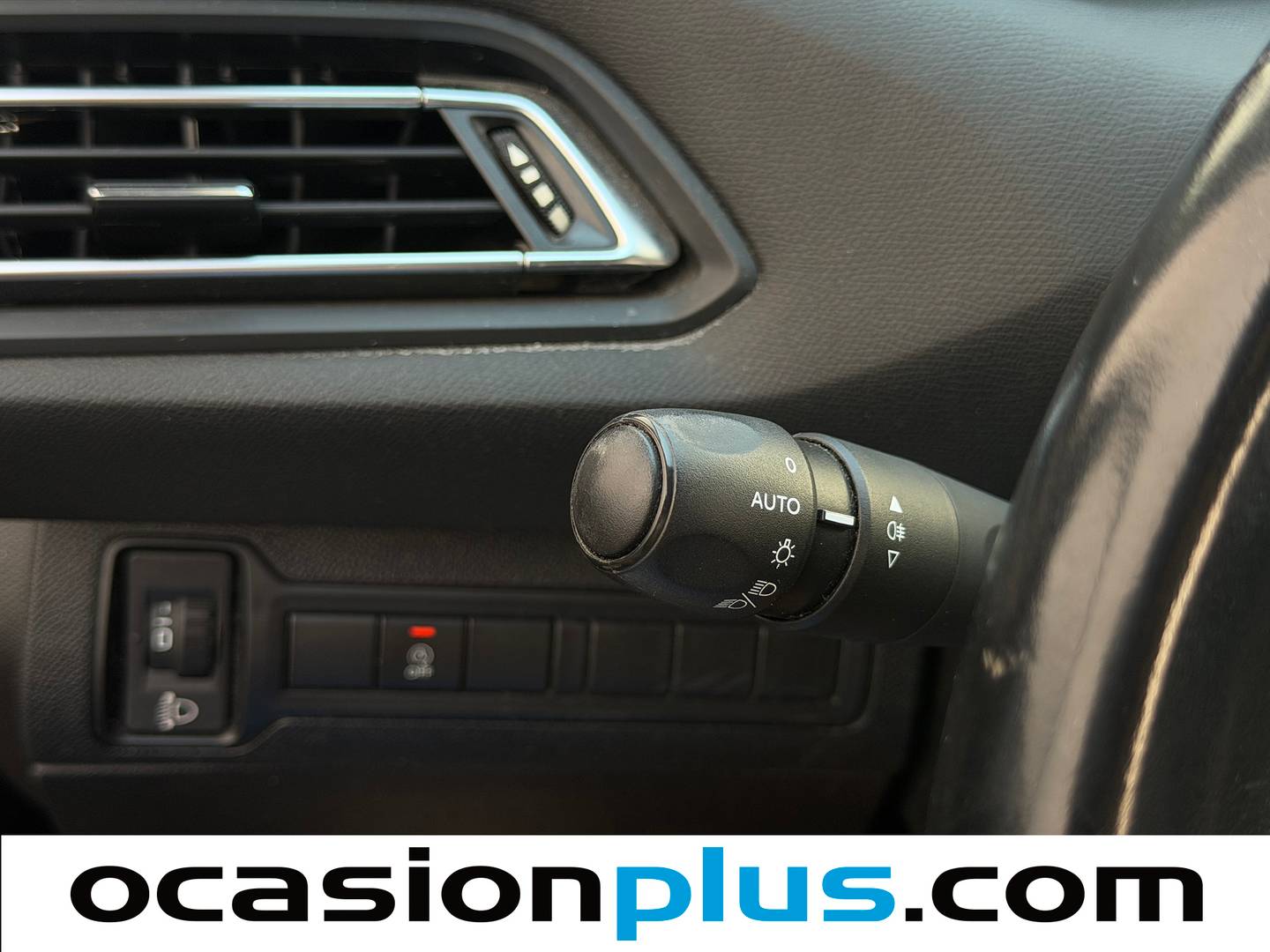Acabados Peugeot 308 Peugeot 308 BlueHDi 100 S&S Active (100 CV)