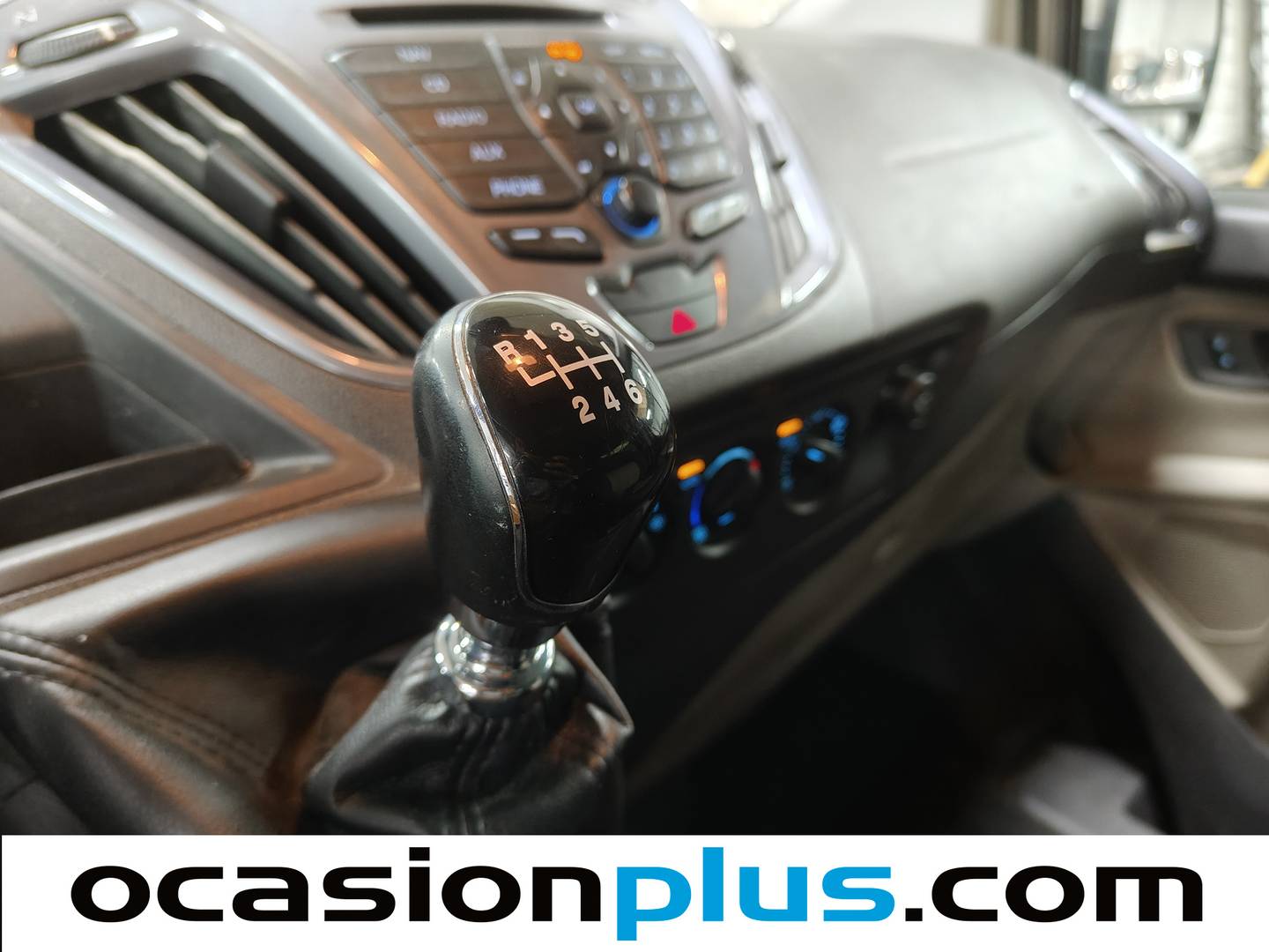 Ford Tourneo Custom Ford Tourneo Custom 2.0 TDCI L1 Titanium (170 CV) 8 Plazas de segunda mano
