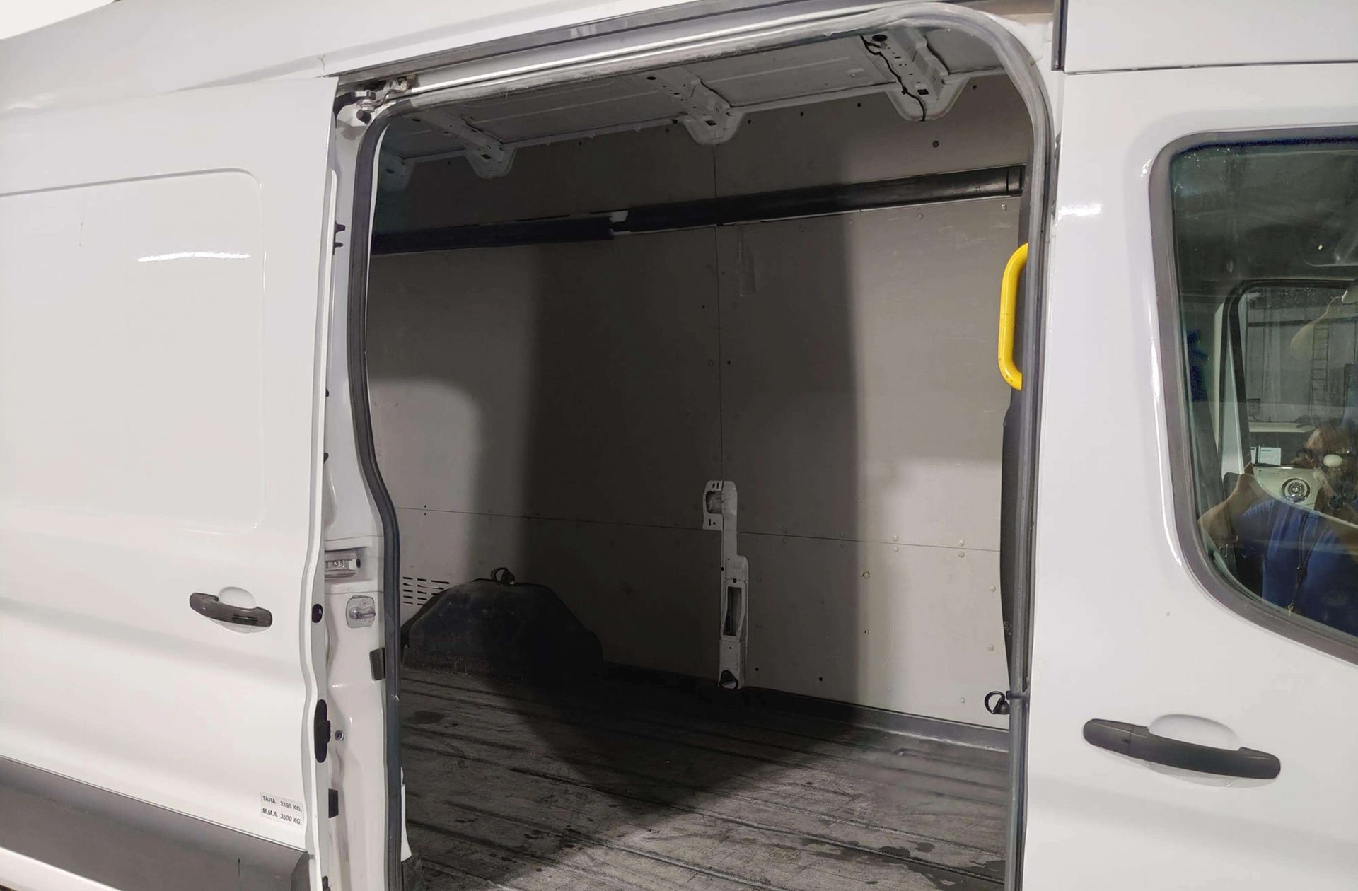 Ford Transit Furgon 350 L3H2 Trend - foto 13