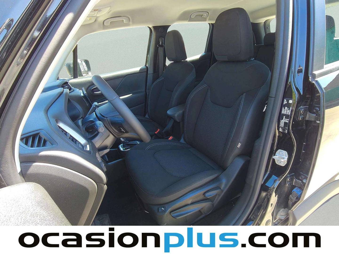 Foto asientos traseros Jeep Renegade Jeep Renegade eHybrid 1.5 Limited ATX (130 CV)