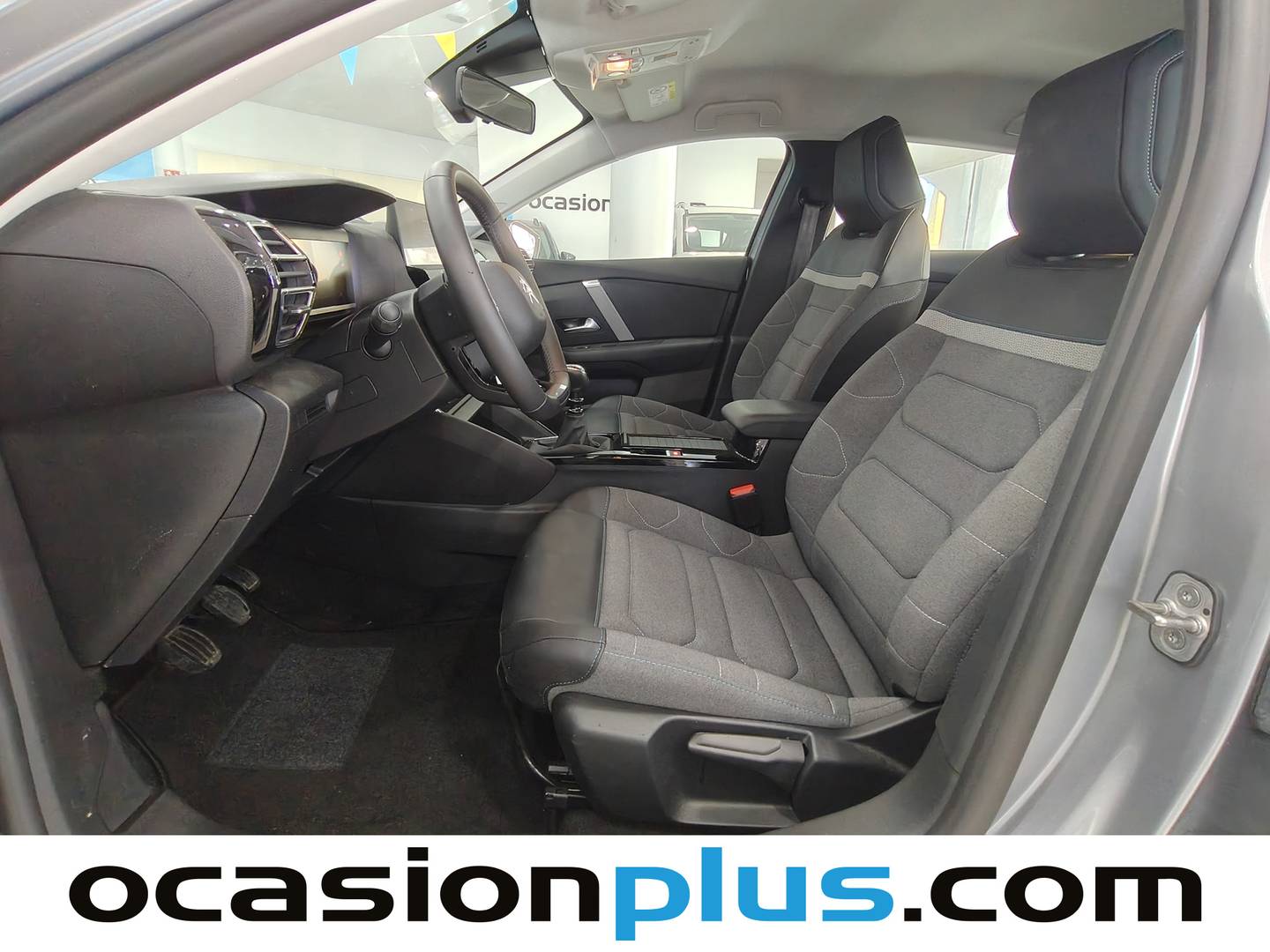 Foto asientos delanteros Citroën C4 Citroen C4 PureTech 130 S&S 6v Plus (131 CV)