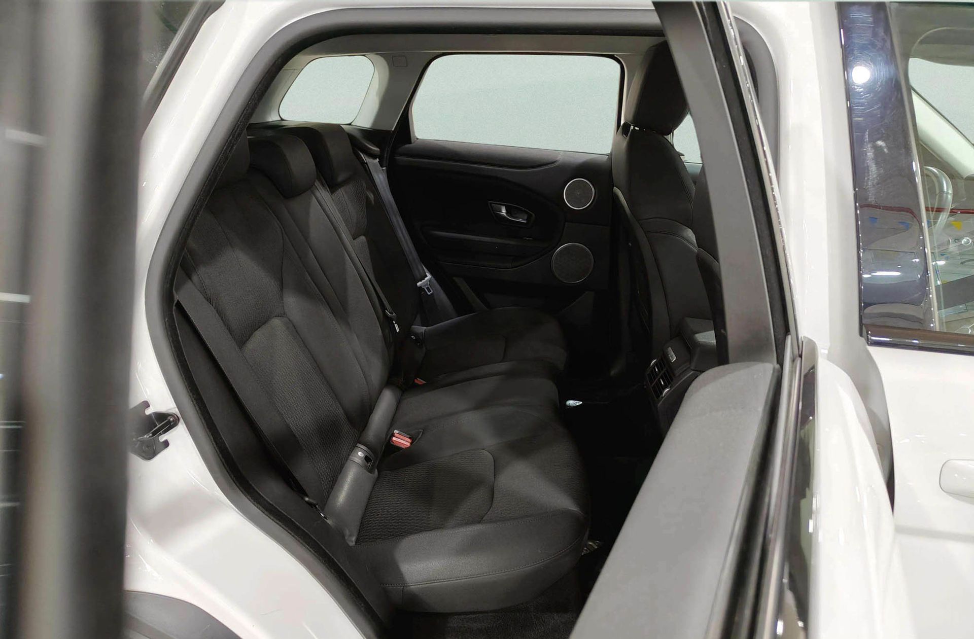 Land Rover Range Rover Evoque 2.0L eD4 Pure 4x2 - foto 19