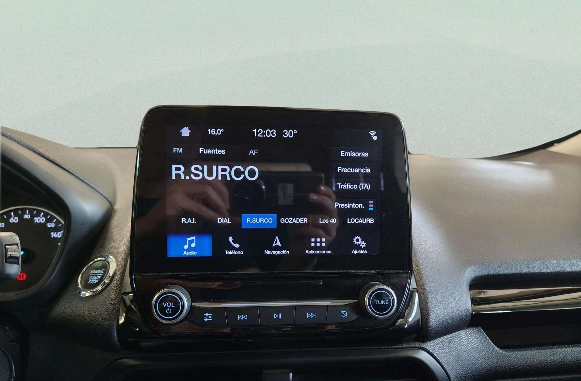 Ford EcoSport 1.0T EcoBoost ST Line - foto 31