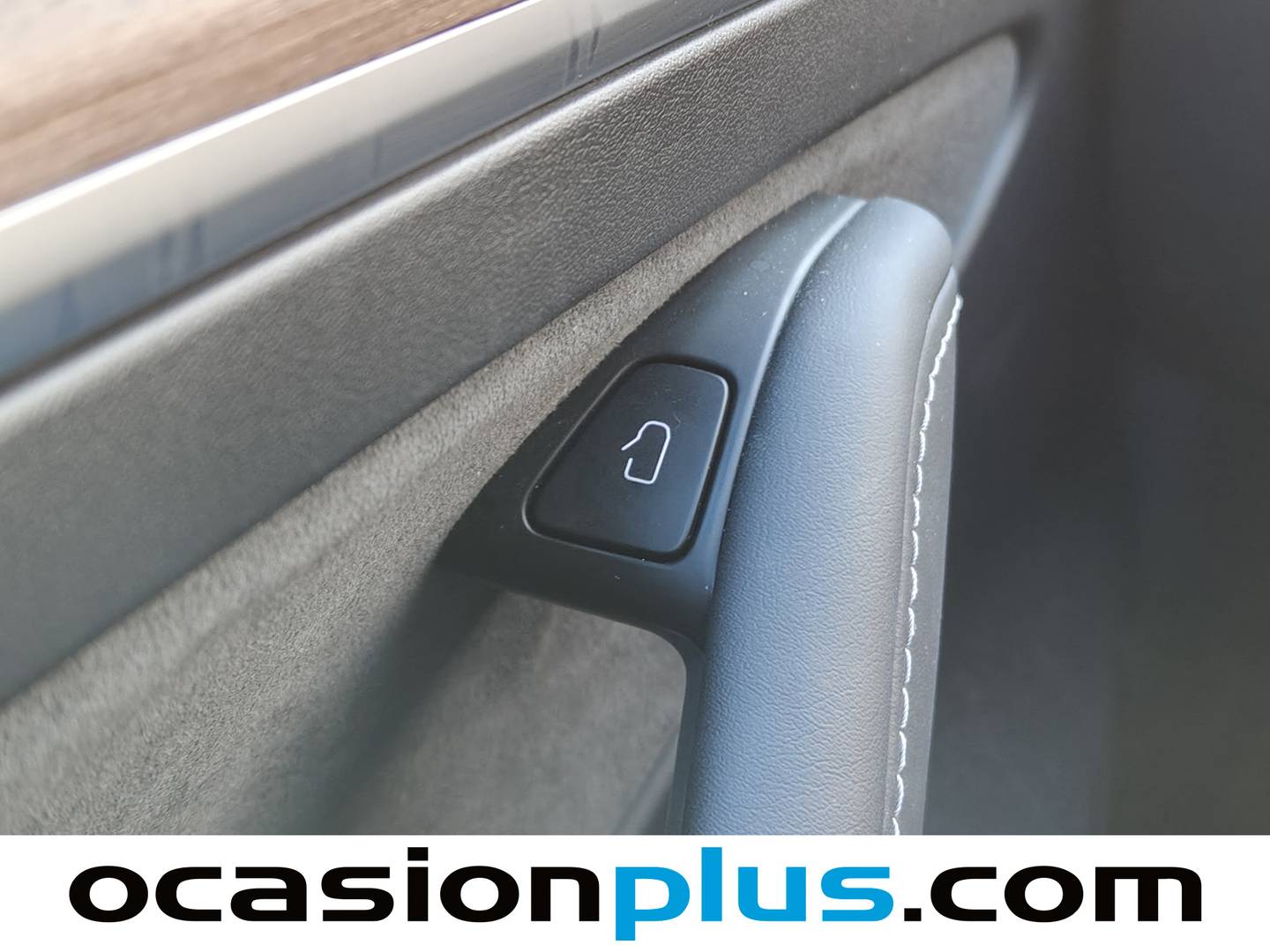 Foto Tesla Model 3 Tesla Model 3 Gran Autonomía 4WD (498 CV)