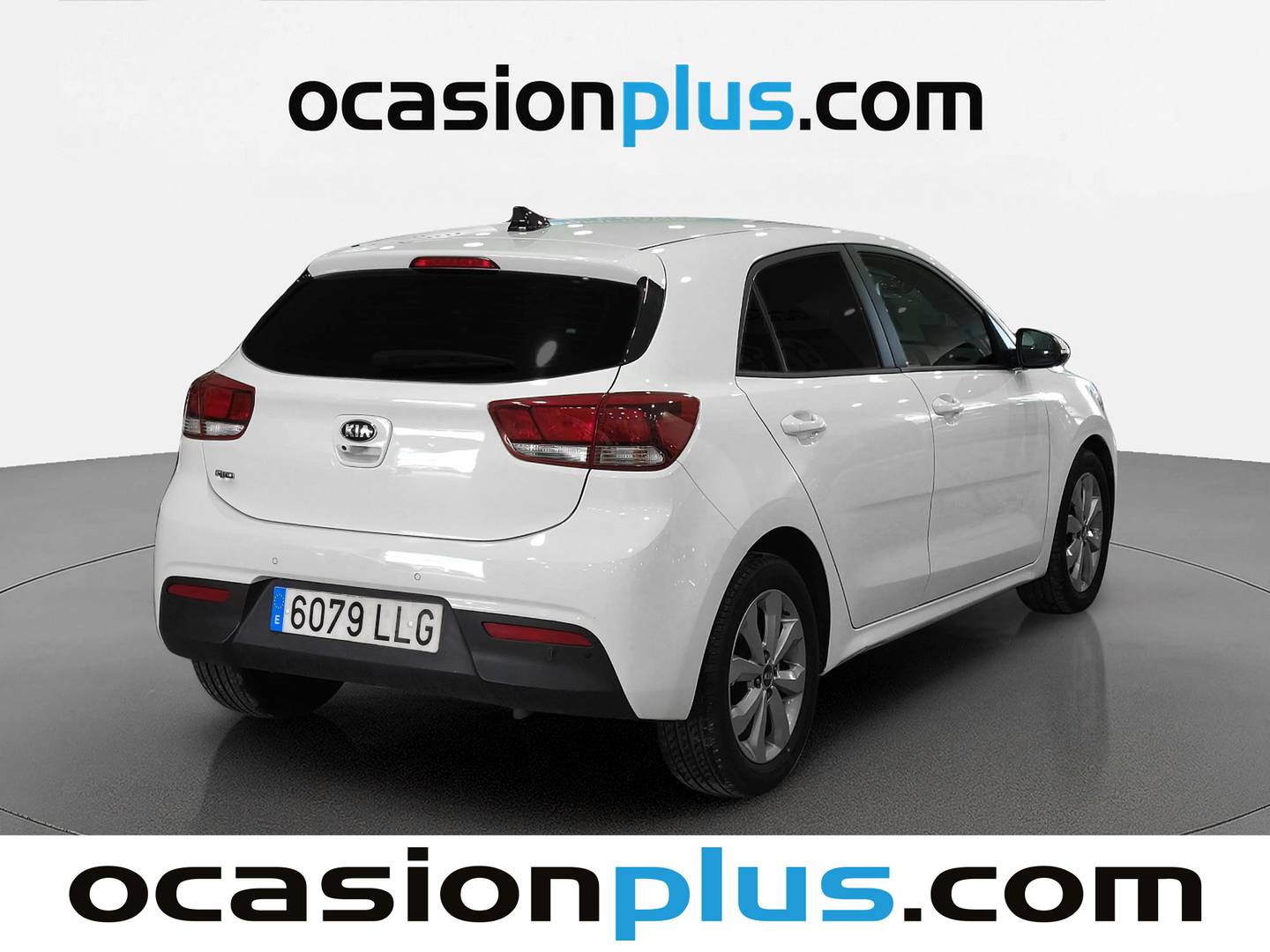 Foto trasera KIA Rio KIA Rio 1.2 CVVT Drive (84 CV) derecha