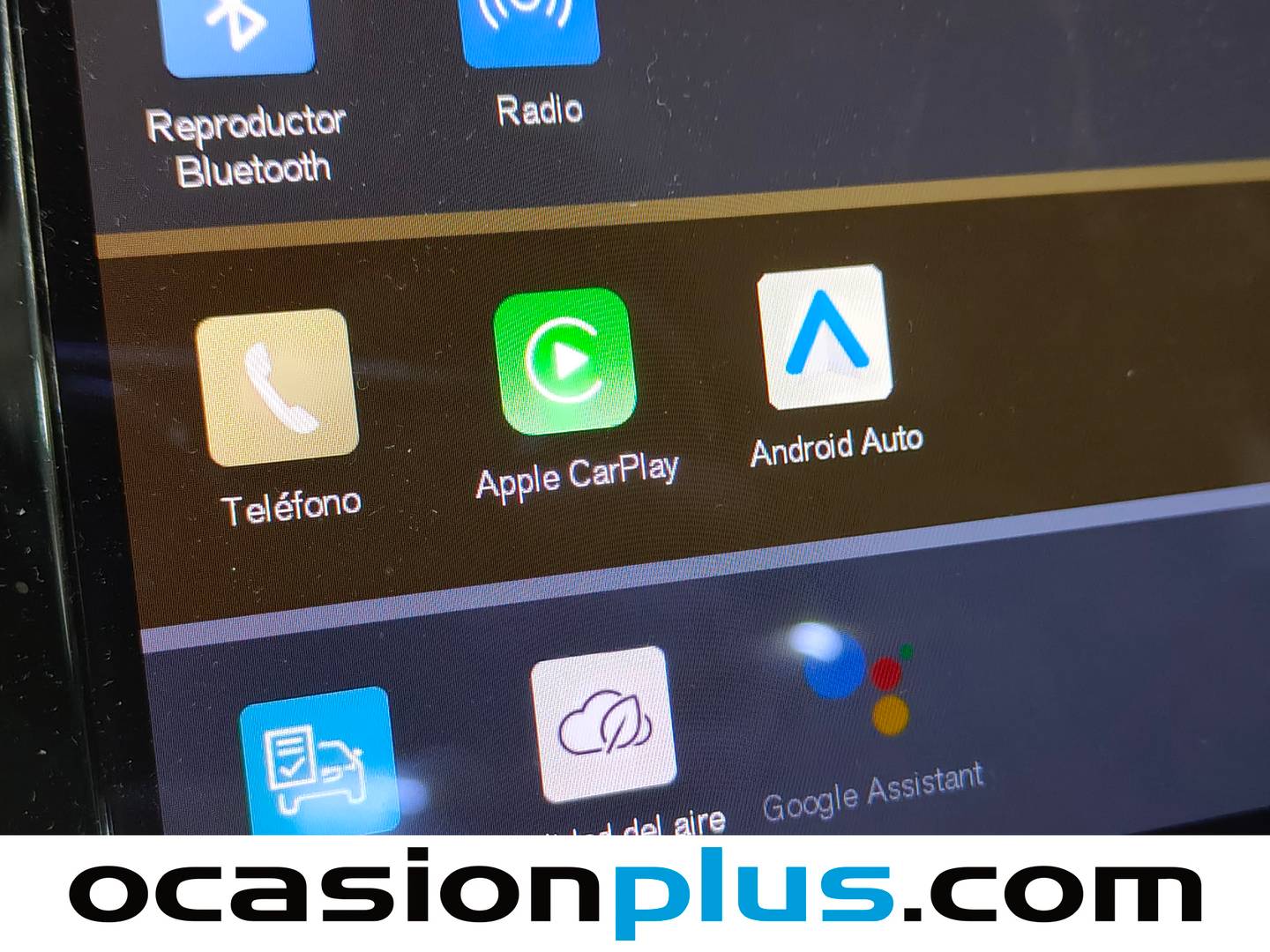 Extras y acabados del Volvo S60 Volvo S60 B4 G Core FWD Auto (197 CV)