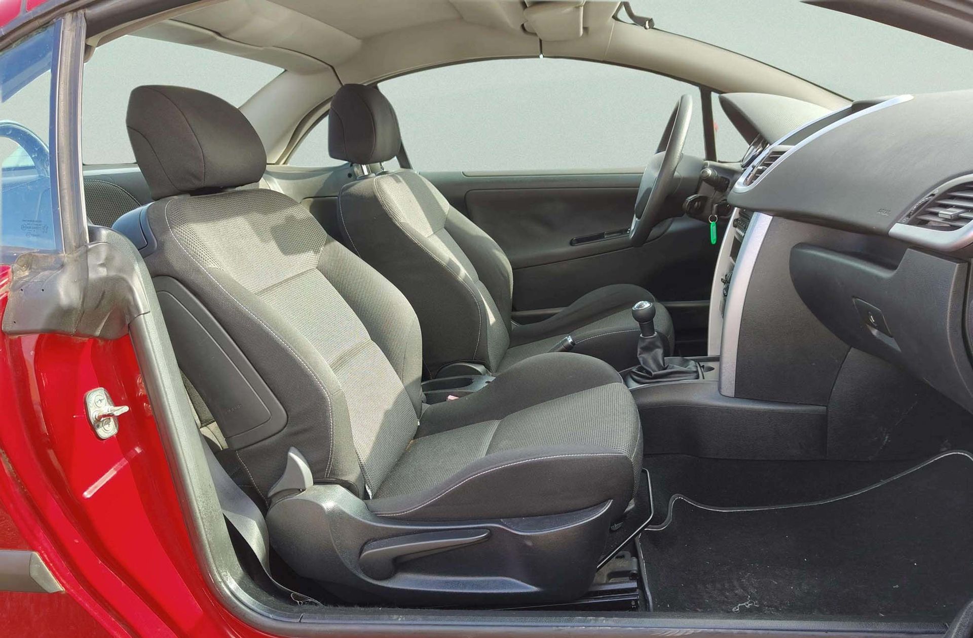 Peugeot 207 CC CC 1.6 VTi 16v - foto 14