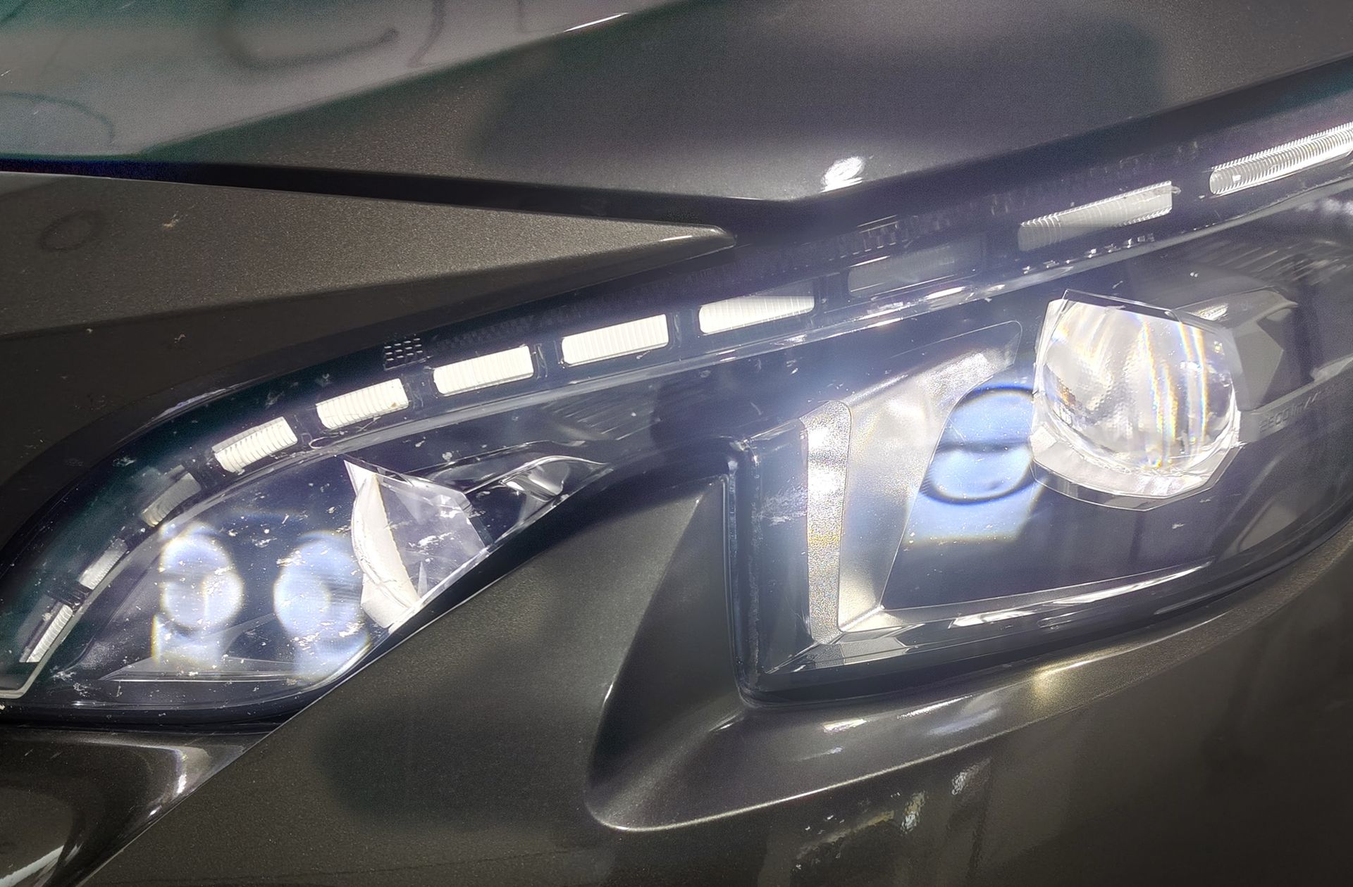 Peugeot 3008 1.6L THP Allure EAT6 - foto 13