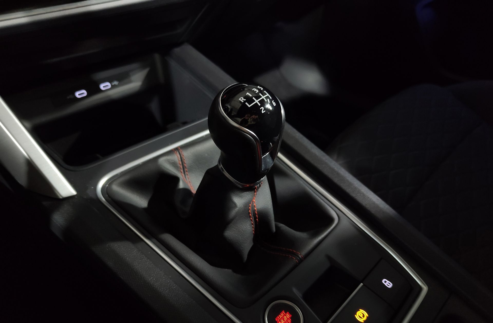 SEAT León ST 1.5 TSI FR Go L - foto 5