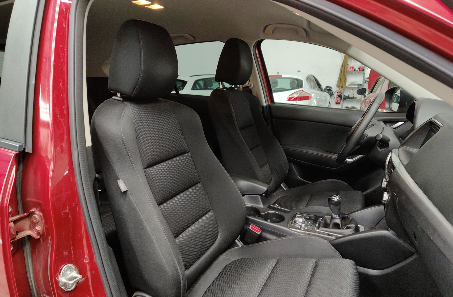 Mazda CX-5 2.0 GE Style Navi 2WD - foto 17
