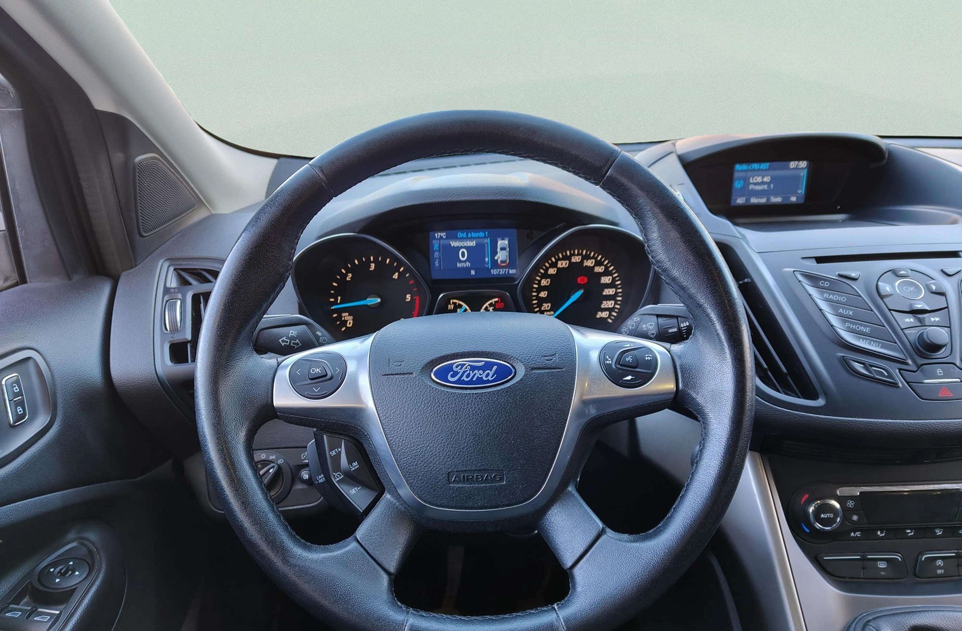 Ford Kuga 2.0 TDCi Trend 4x2 - foto 19