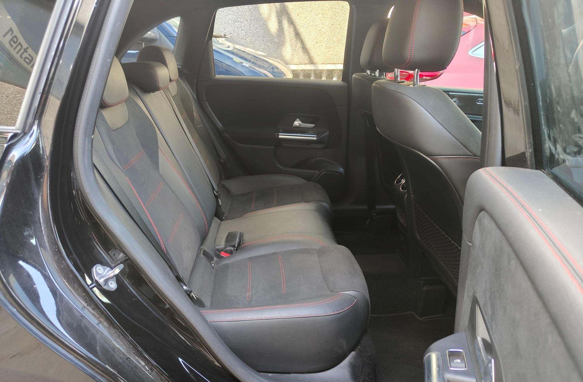Mercedes-Benz Clase B 180 d - foto 21