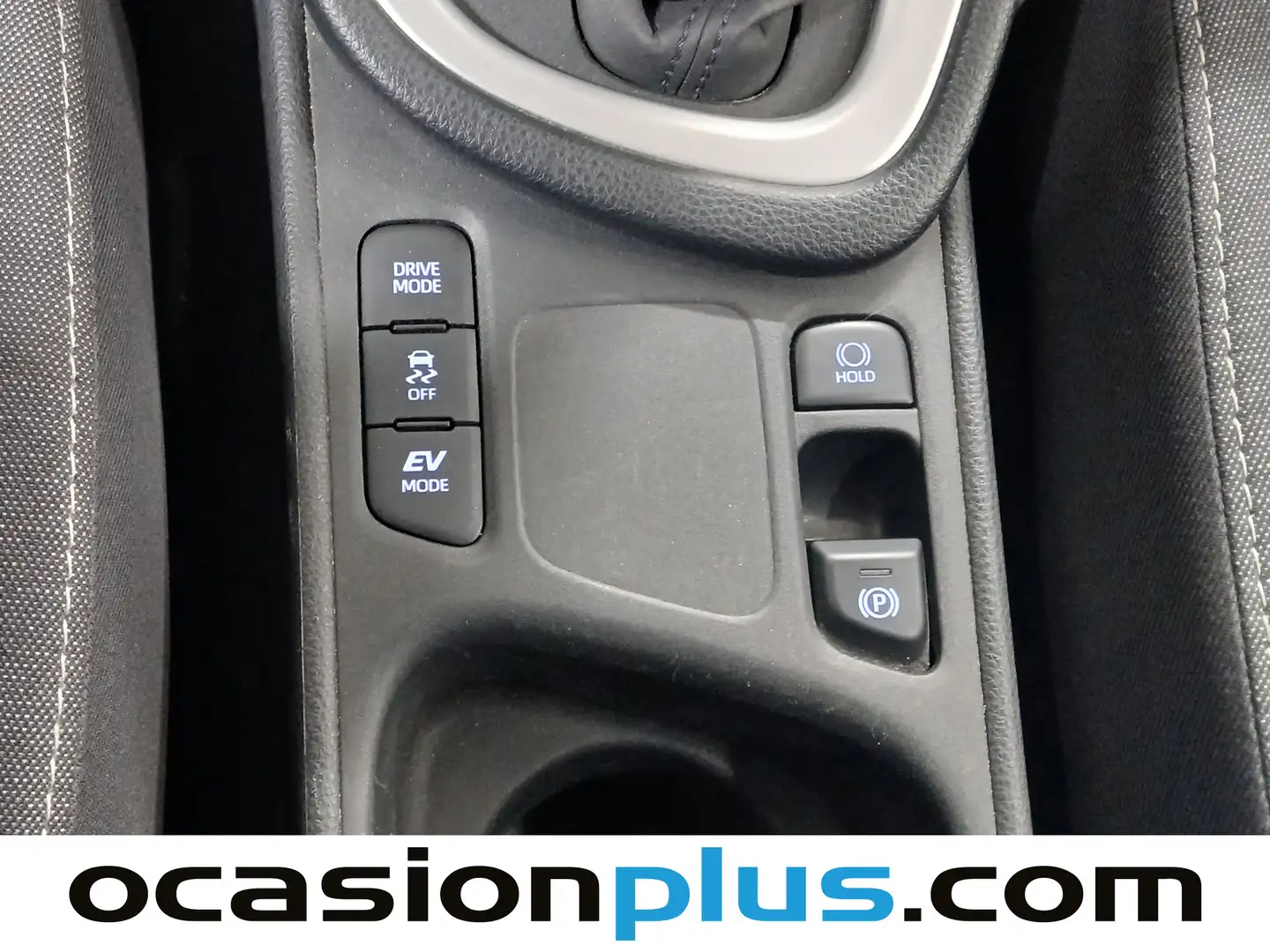 Foto Toyota Yaris Toyota Yaris 120H Business Plus (116 CV)