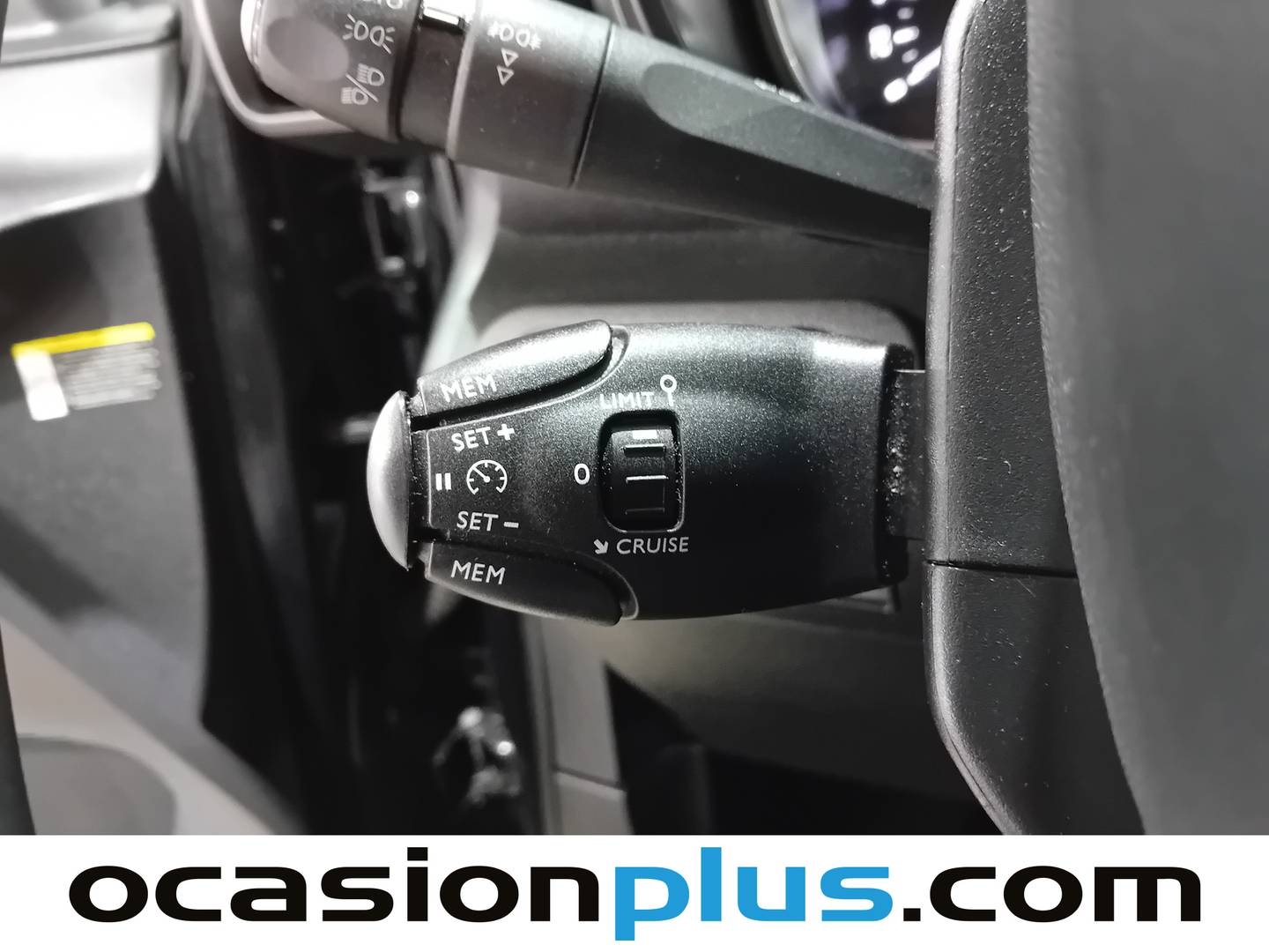 Extras del Citroën Berlingo Citroën Berlingo BlueHDi 130 S&S Talla M Shine (130 CV)