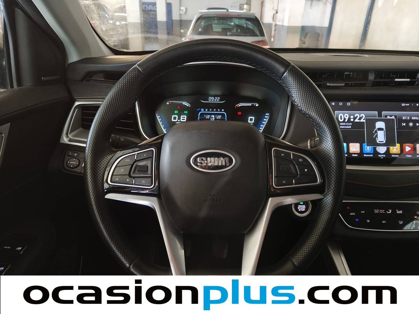 SWM G01 SWM G01 1.5T Luxury (131 CV) manual