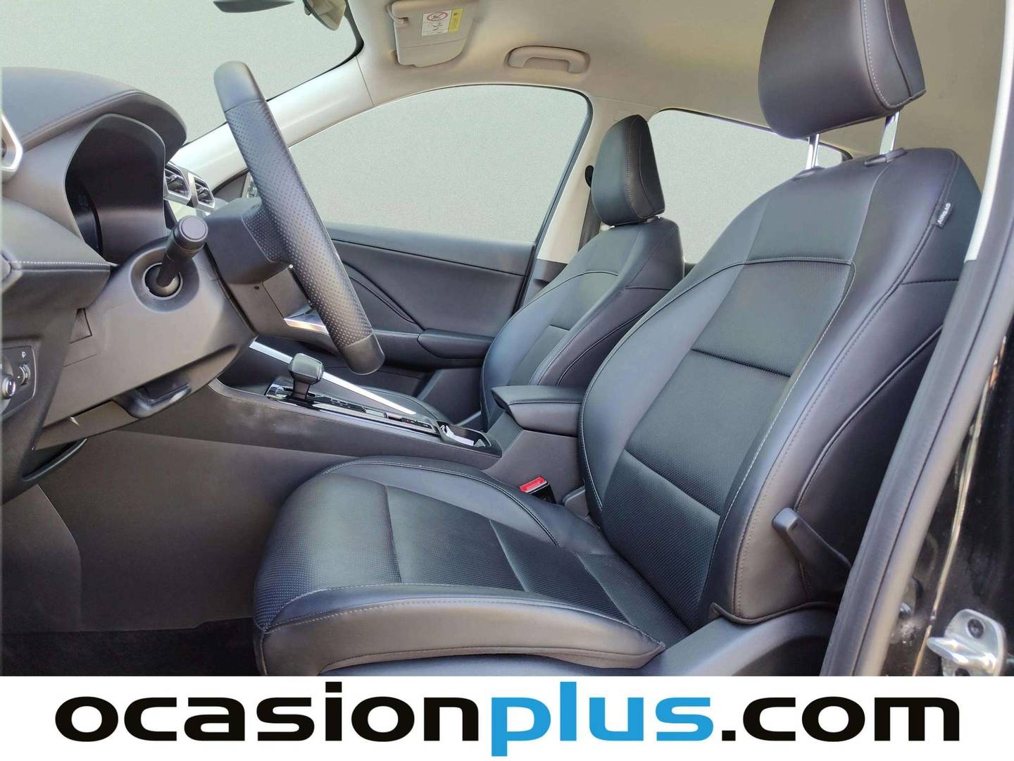 Foto asientos delanteros MG ZS MG ZS 1.5 Hybrid+ Luxury (197 CV)