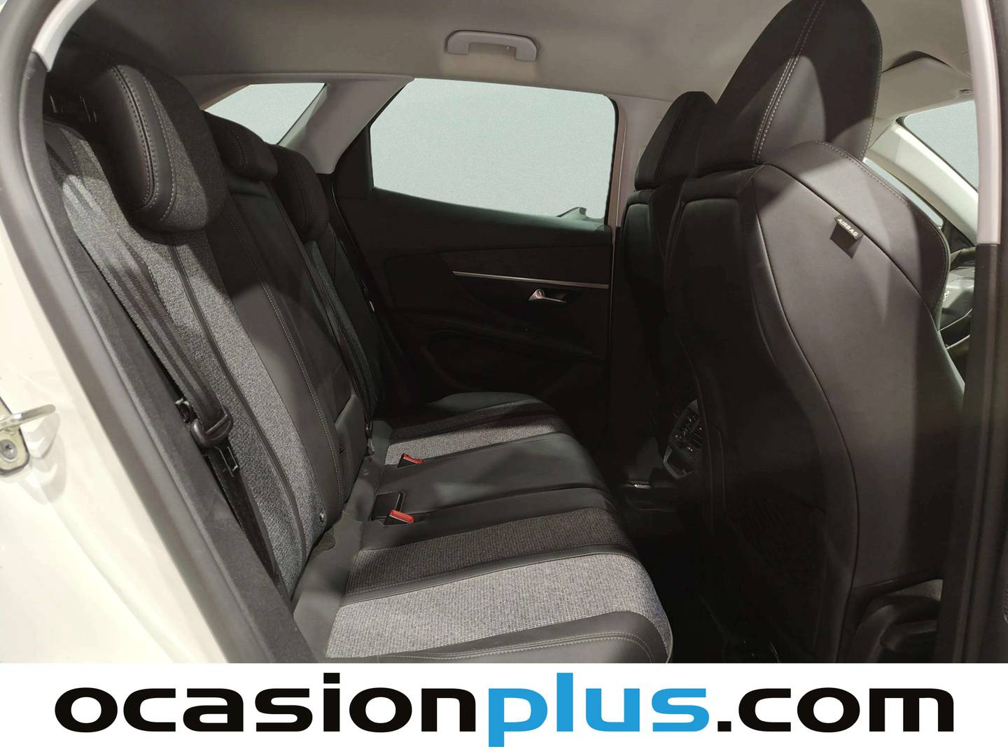 Peugeot 3008 Peugeot 3008 PureTech 130 Allure EAT8 (130 CV) automático