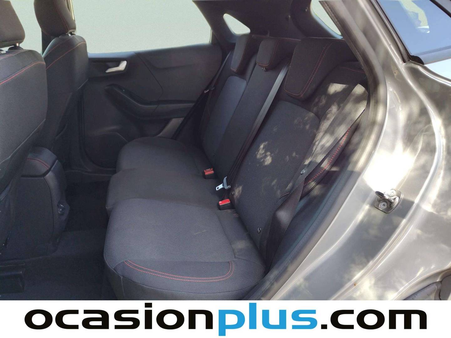 Foto asientos traseros Ford Puma Ford Puma 1.0 EcoBoost MHEV ST-Line (125 CV)