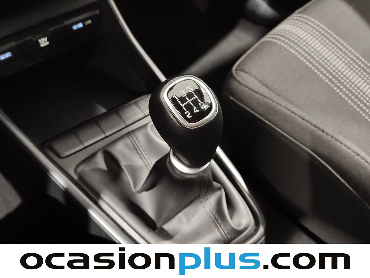 Foto Hyundai Bayon Hyundai Bayon 1.2 MPI Essence (84 CV)