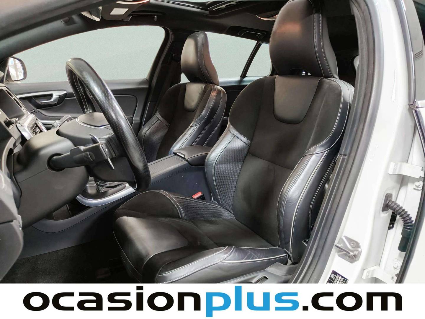 Foto asientos delanteros Volvo V60 Volvo V60 D3 R-Design Momentum Auto (150 CV)