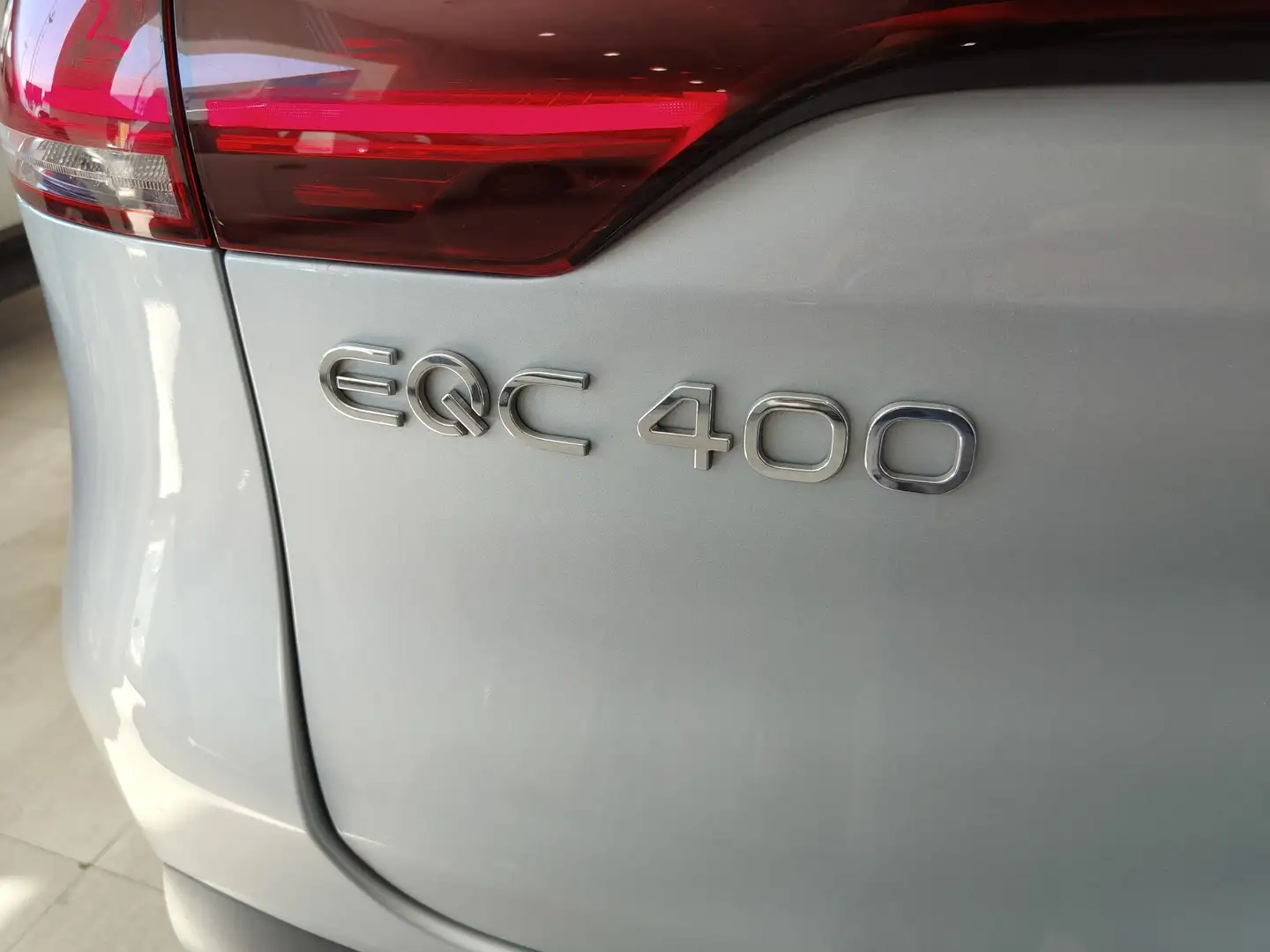 Foto Mercedes EQC Mercedes-Benz EQC SUV EQC SUV 400 4Matic (408 CV)
