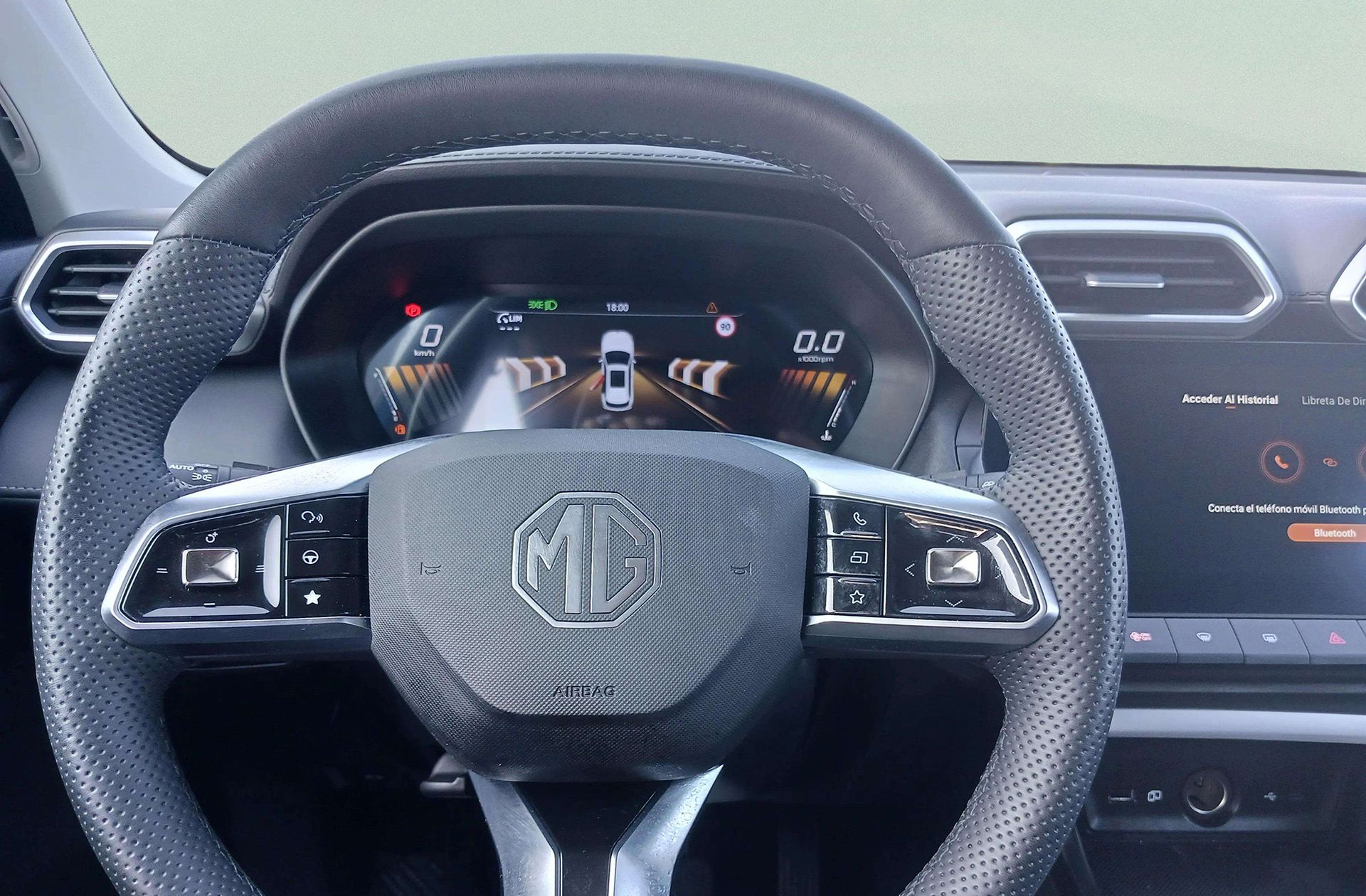 MG ZS 1.5 Hybrid+ Luxury - foto 21
