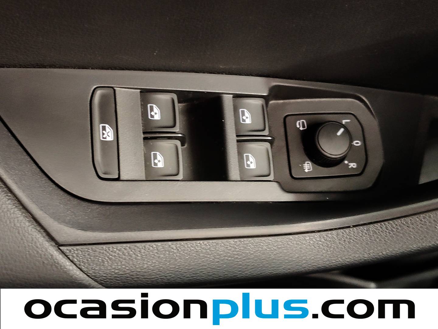 Foto Skoda Karoq Skoda Karoq 2.0 TDI Selection 85 (115 CV)