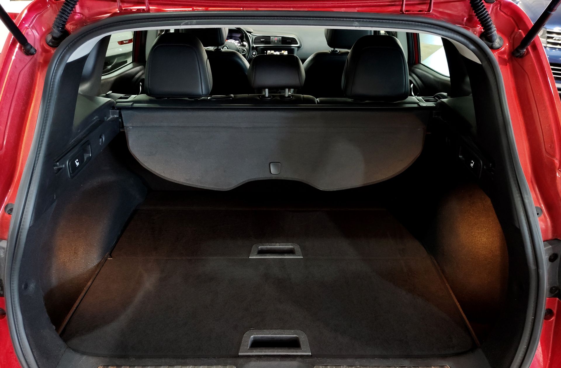 Renault Kadjar Techno TCe GPF - foto 17