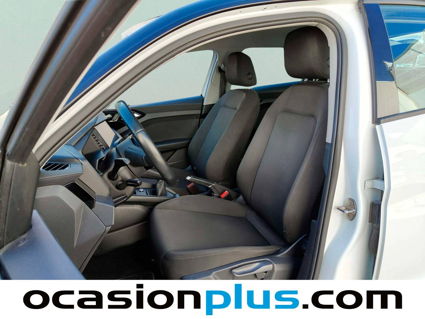 Foto asientos delanteros Audi A1 Audi A1 Sportback Advanced 25 TFSI (95 CV)