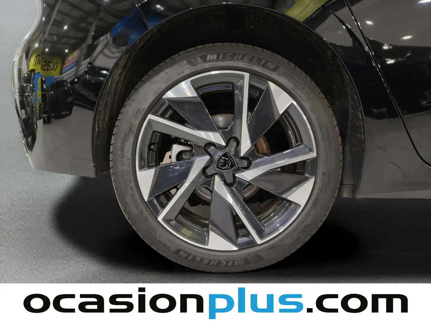 Foto Peugeot 308 Peugeot 308 Allure Hybrid eDCS6 (145 CV)